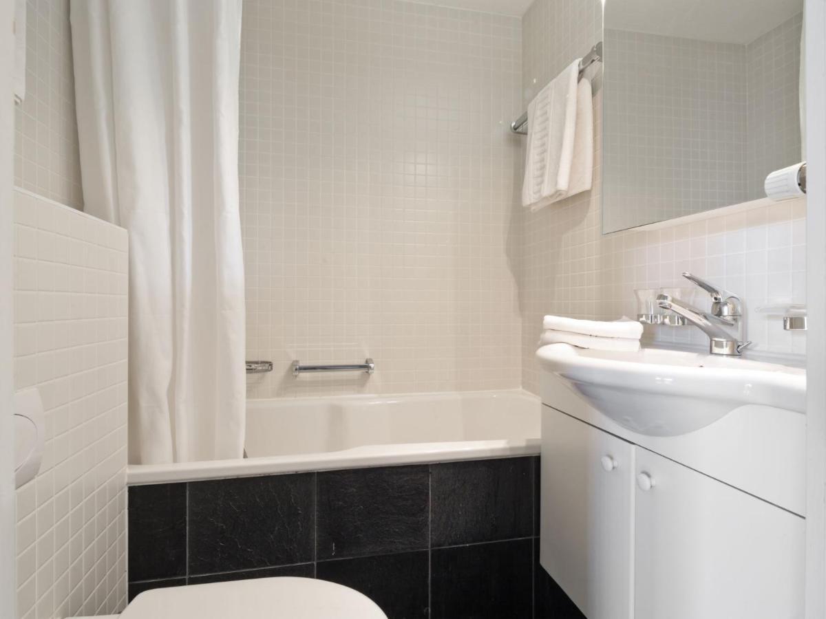 Apartment Junior Suite Modern-20 By Interhome アスコナ エクステリア 写真